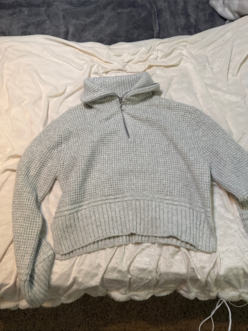 Jessica Simpson Light Gray Waffle Knit Half-Zip Turtleneck Sweater
